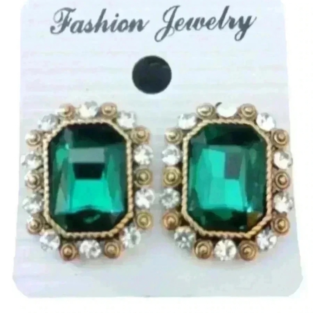Gold green and Crystal earrings - Picture 2 of 2